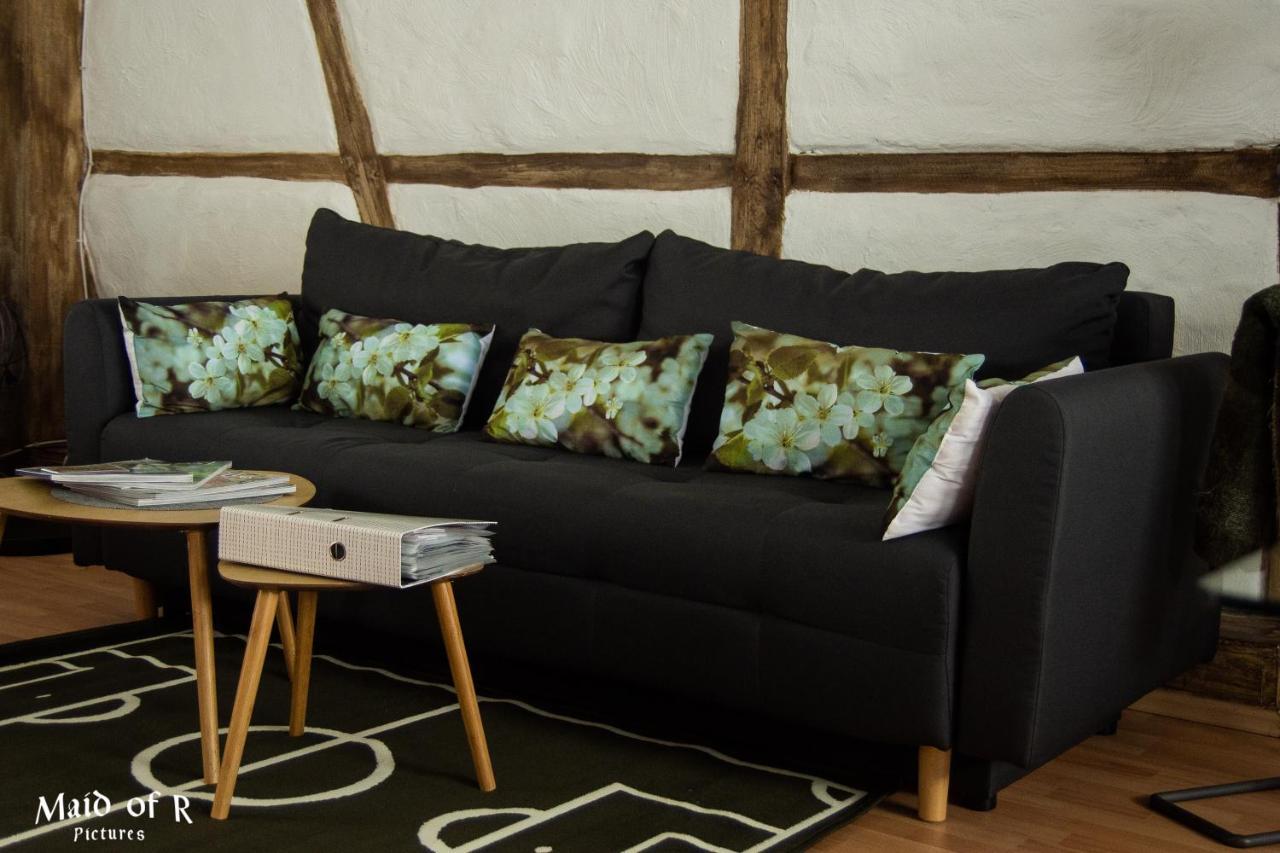 Hof Vierzehnender Im Hohen Venn - 70Qm Fachwerk-Studio - Grosses Wohn-Schlafzimmer Mit Dachterrasse Und Kaminofen - Separate Kueche - Perfekt Fuer Paare - Monschau - Eifel - Hunde Willkommen - Islandpferde ภายนอก รูปภาพ